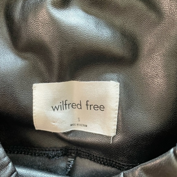 Aritzia Wilfred Free Daria Pant Black Vegan Leather Legging 32" Size Small Tall - Picture 4 of 6